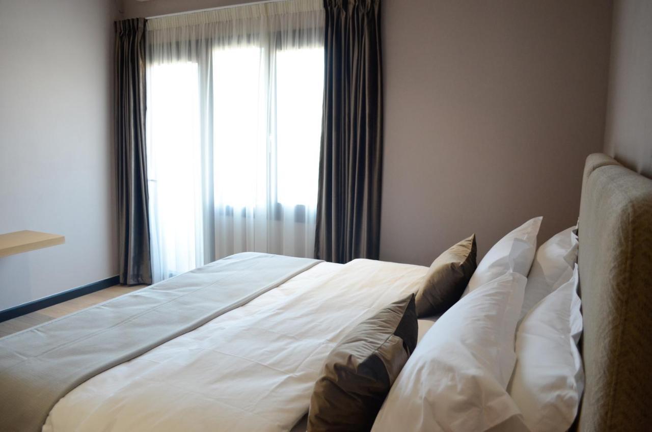N'Peze Hotel Ljaknasi Buitenkant foto